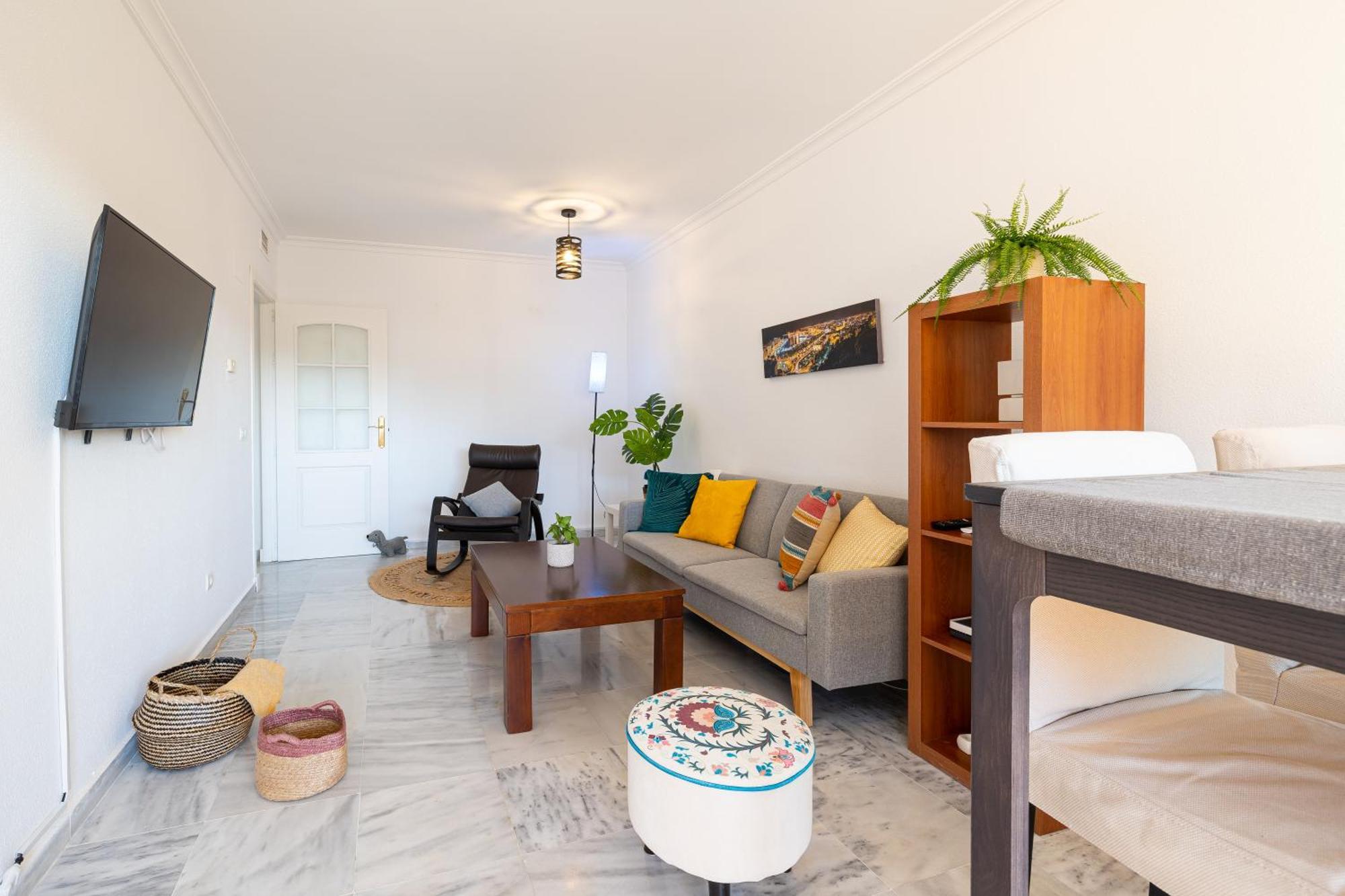 Holidays2Nueva Torrequebrada 2 Bedrooms And 2 Bathrooms, Terrace, Community Pool And Garage Benalmádena Eksteriør billede
