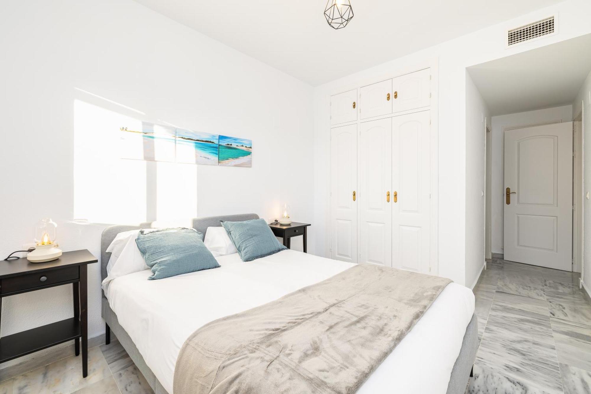 Holidays2Nueva Torrequebrada 2 Bedrooms And 2 Bathrooms, Terrace, Community Pool And Garage Benalmádena Eksteriør billede